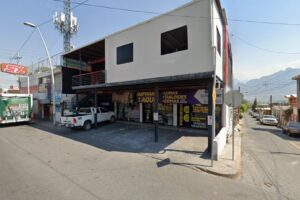Tiendas Print, Suc. La Fama